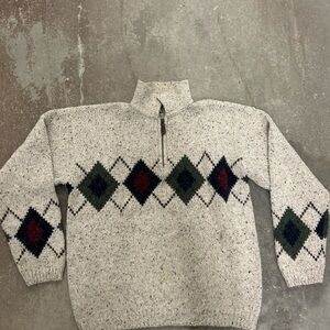 Vintage no excess alpine Men's Gray Argyle Sweater wool blend